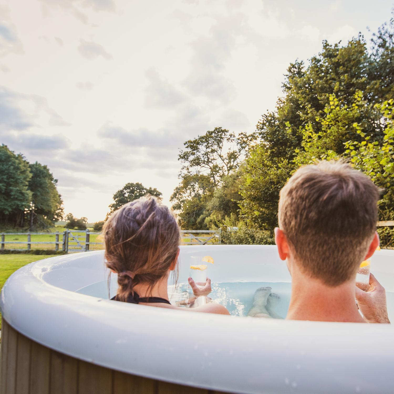 The Hideaway At Hiddenwood Glamping Hotel Corsley Exterior photo